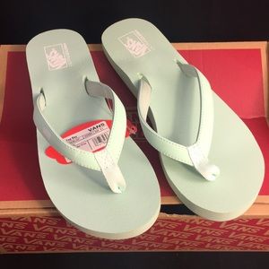 vans soft top flip flops